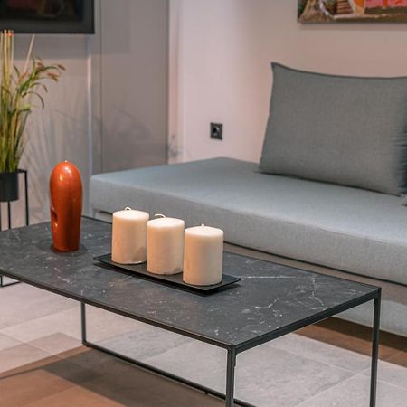 Brand New Suites In City Center Heraklion  Bagian luar foto