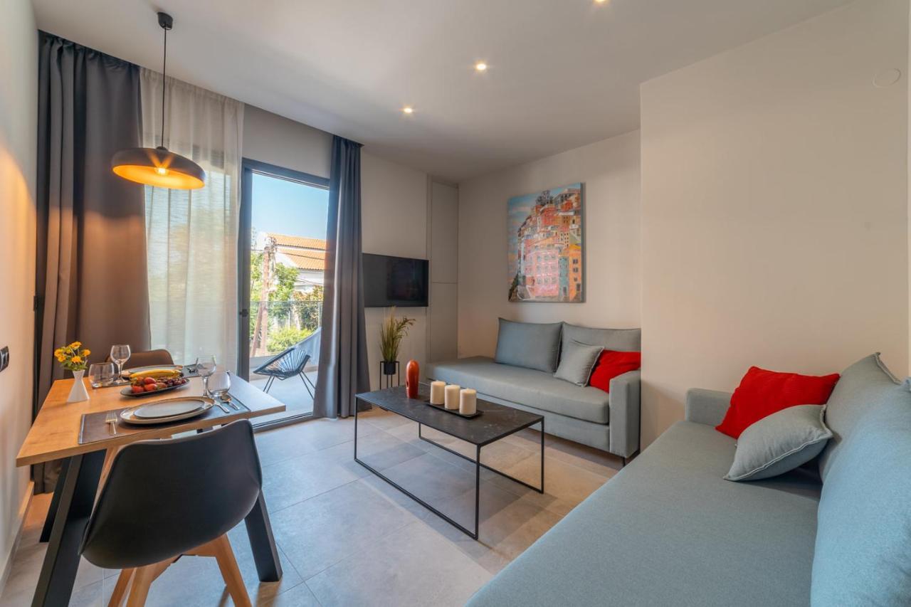 Brand New Suites In City Center Heraklion  Bagian luar foto
